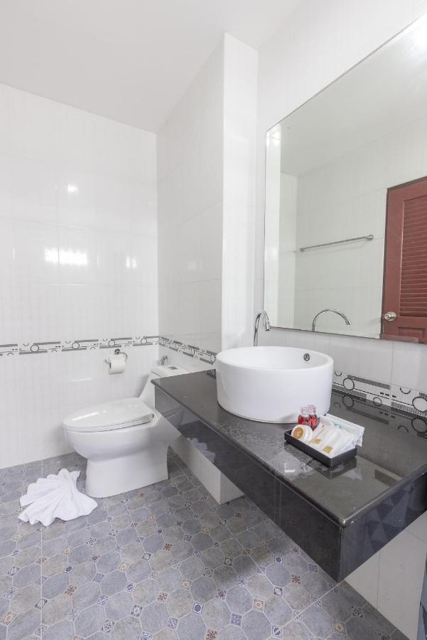 The Chic Patong Hotel Kültér fotó